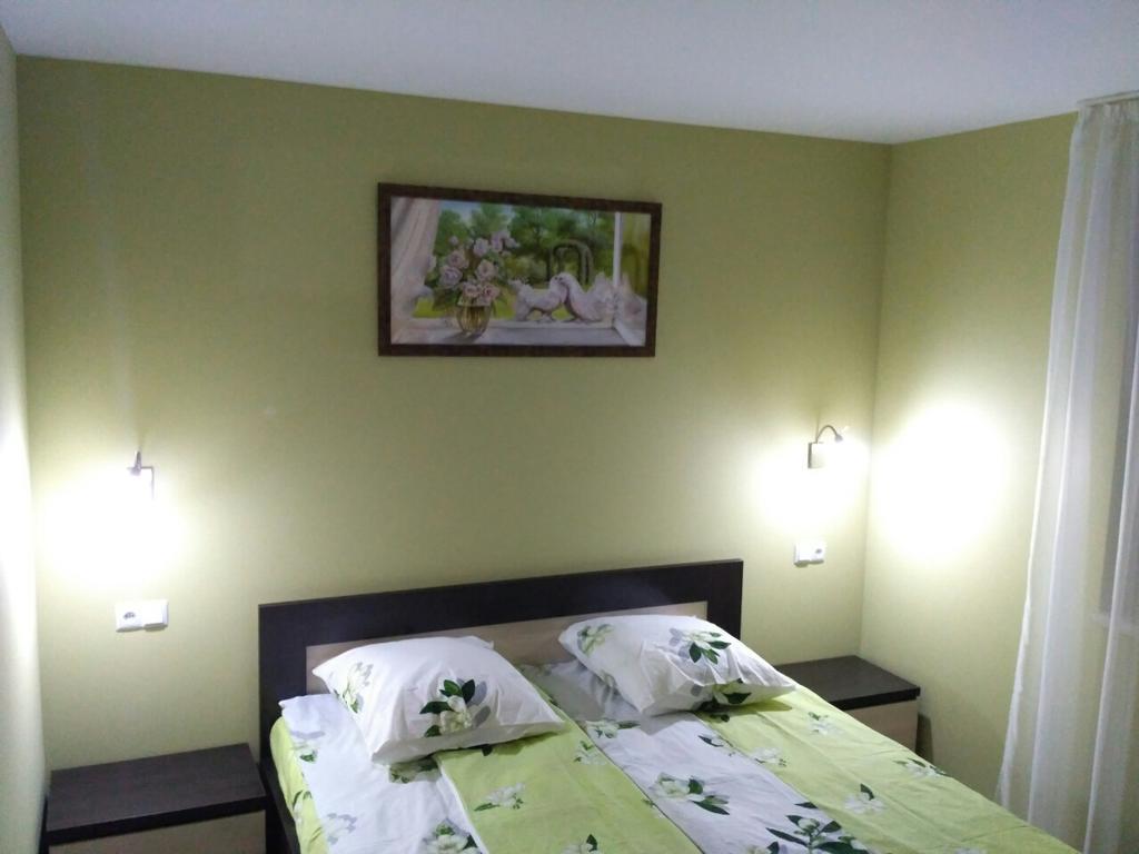 Comfort Apartment On Bogdanivska Street 7B Kiev Luaran gambar