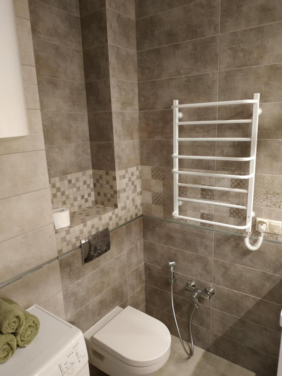 Comfort Apartment On Bogdanivska Street 7B Kiev Luaran gambar